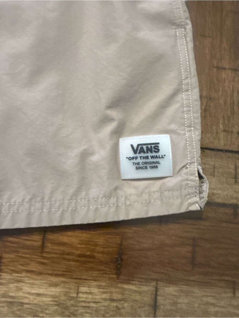 Vans Black Waistband Light Beige Lined Shorts - Picture 4 of 7